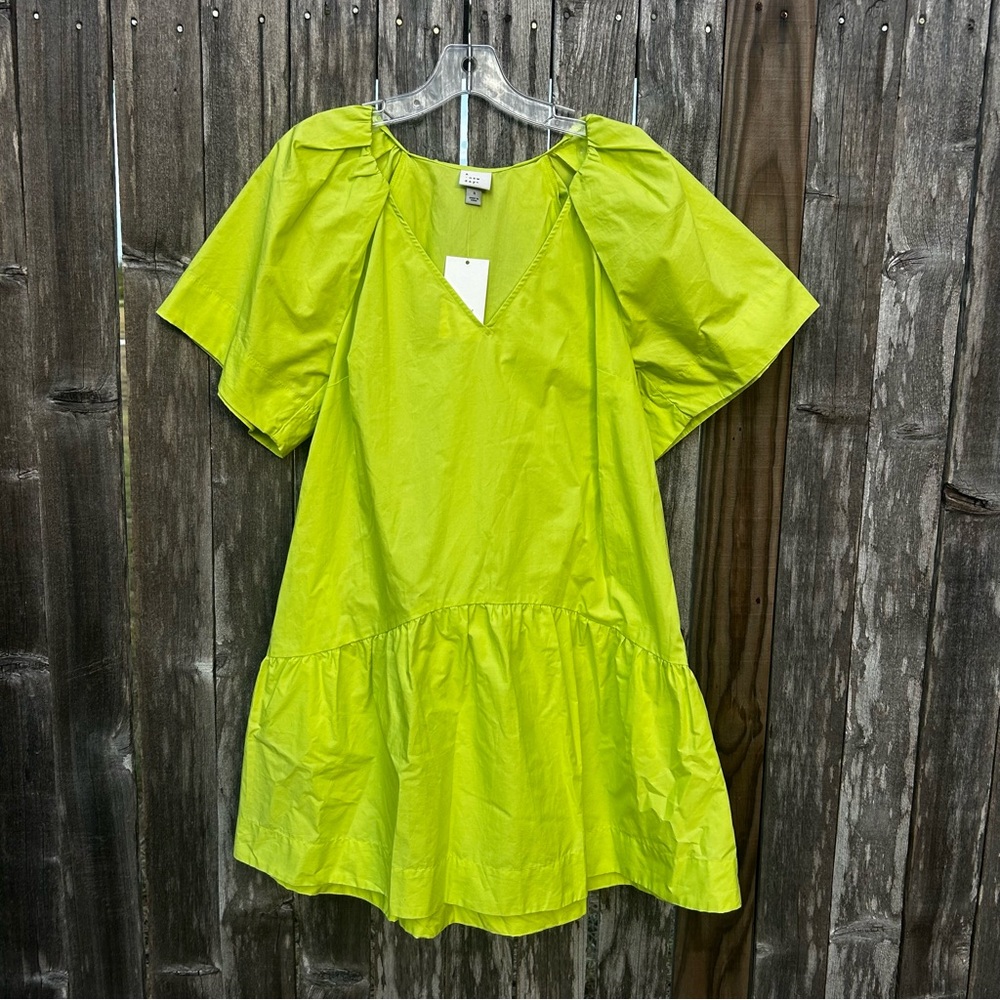 A New Day NWT Bright Green V-Neck Dress Size S